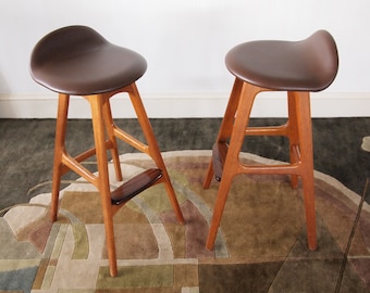 Pair 2 Vintage ERIK BUCH Model 61 Bar STOOL Barstool Teak + Rosewood, Brown Vinyl, O.D. Mobler Danish Mid-Century Modern Eric Buck eames era