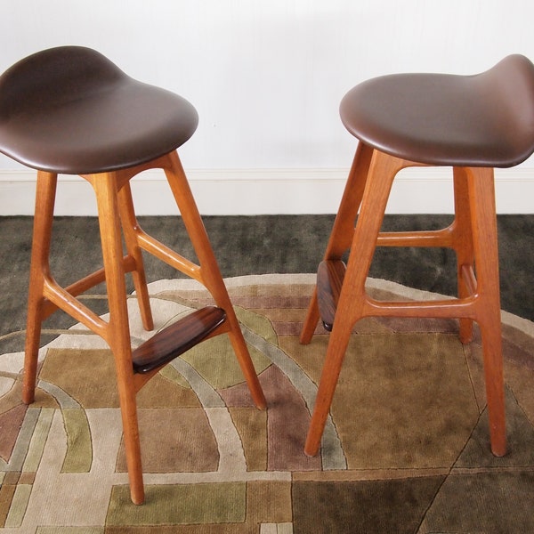 Pair 2 Vintage ERIK BUCH Model 61 Bar STOOL Barstool Teak + Rosewood, Brown Vinyl, O.D. Mobler Danish Mid-Century Modern Eric Buck eames era