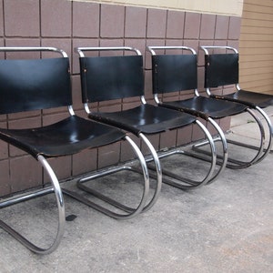 Set of Four 4 Vintage KNOLL MR Side CHAIR, Chrome Black Leather, Early Label, Mies Van Der Rohe, Mid-Century Modern Bauhaus eames era image 3