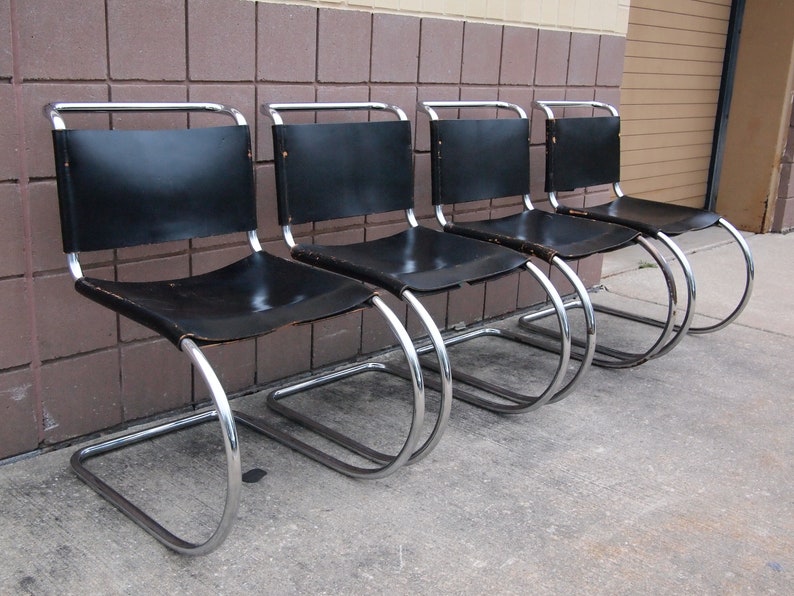 Set of Four 4 Vintage KNOLL MR Side CHAIR, Chrome Black Leather, Early Label, Mies Van Der Rohe, Mid-Century Modern Bauhaus eames era image 3