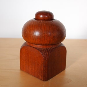 Rare Vintage Dansk DANISH TEAK PEPPER Mill peppermill Peugeot grinder Jens Quistgaard Jhq, Mid-Century Modern, mad men eames knoll era image 3