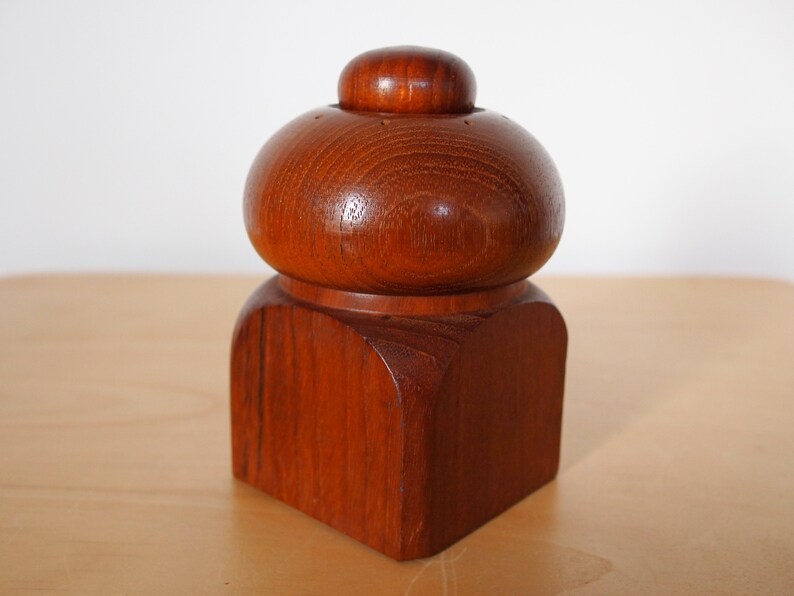 Rare Vintage Dansk DANISH TEAK PEPPER Mill peppermill Peugeot grinder Jens Quistgaard Jhq, Mid-Century Modern, mad men eames knoll era image 2