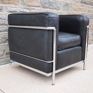 CASSINA LC2 ARMCHAIR Petit Modele Lounge Arm Club Chair Chrome Black Leather Le Corbusier, Mid-Century Modern bauhaus danish eames knoll era image 3