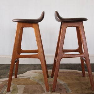 Pair 2 Vintage ERIK BUCH Model 61 Bar STOOL Barstool Teak Rosewood, Brown Vinyl, O.D. Mobler Danish Mid-Century Modern Eric Buck eames era image 3