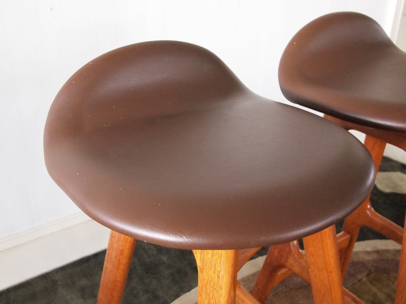 Pair 2 Vintage ERIK BUCH Model 61 Bar STOOL Barstool Teak Rosewood, Brown Vinyl, O.D. Mobler Danish Mid-Century Modern Eric Buck eames era image 4