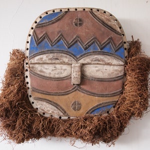 Vintage BATEKE Carved WOOD Dance Wall MASK 14&quot; Raffia Beard African Art Sculpture Congo, mid-century modern tribal folk art eames knoll era