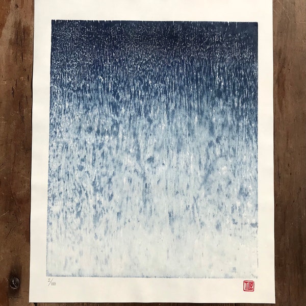 Japanischer Holzschnitt, 'Regen' Druck, Kunstwerk, Druckgrafik, Preussisch Blau, Wandkunst, Textur, abstrakt, Geschenk, Großholzschnitt