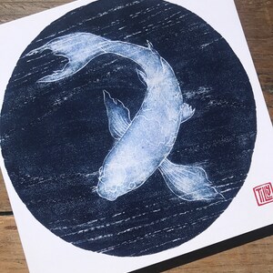 Pack of 5 Koi cards, woodblock print, nature, blue, blank inside, art, special, unique, woodcut, printmaking, fish, wood grain image 2