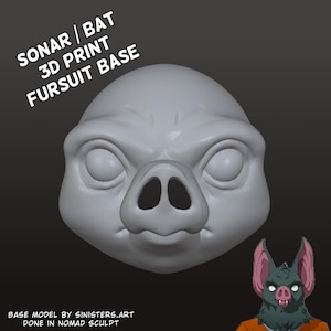 Könnte beinhalten: Graue 3D-gedruckte Fursuit-Basis mit dem Text "SONAR | BAT 3D PRINT FURSUIT BASE". Die Basis hat ein fledermausartiges Aussehen mit großen Augen und einer markanten Nase. Der Text "BASE MODEL BY SINISTERS.ART DONE IN NOMAD SCULPT" ist ebenfalls sichtbar.