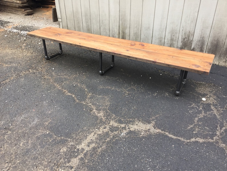 Reclaimed Wood Entry Bench – Farmhouse Style, Iron Legs bild 3