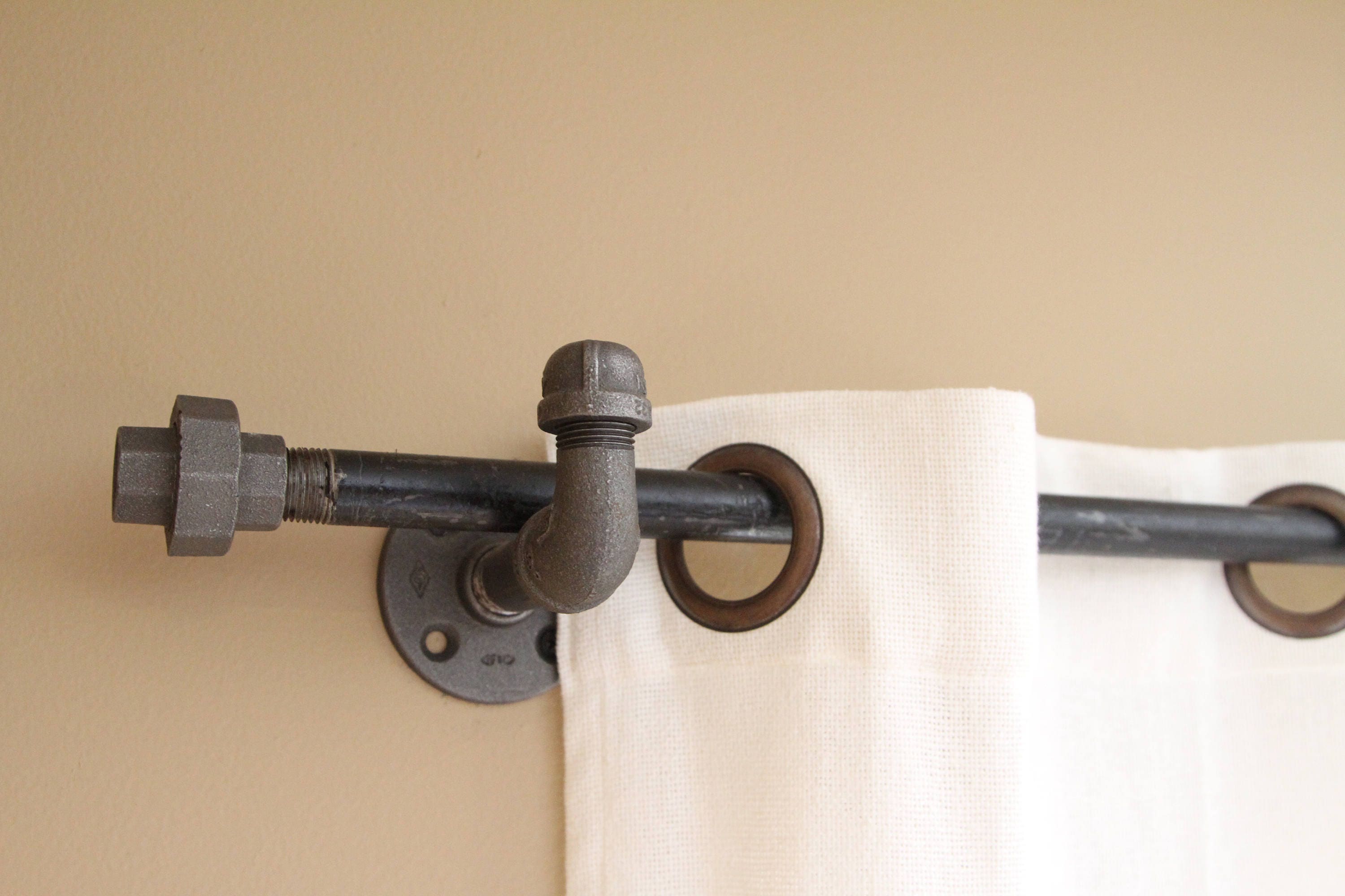 Shower Rod Holder 