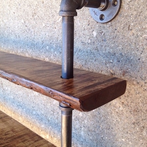 Rustic Industrial Pipe Bookshelf / Reclaimed Wood Iron Pipe, Wall Shelf Industrial Design