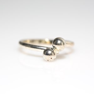 Vintage Two Sphere Silver Tone Adjustable Ball Ring Minimalist Modernist