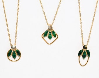 Green Leaves Necklace