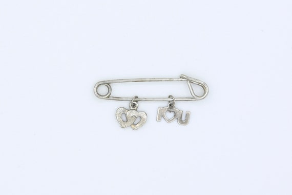 I <3 U Charm Safety Kilt Pin – Vintage NOS Silver Tone Love