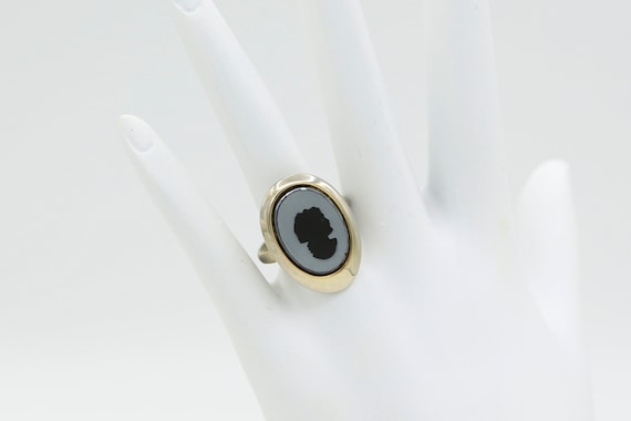 Vintage Sarah Coventry "Evening Profile" Ring 1964 Gold Tone Adjustable Cameo Black Stone RARE
