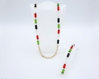Vintage 1975 Sarah Coventry VOGUE Beaded Necklace Bracelet Gold Tone Chain Set Red Green Clear Black Rare!