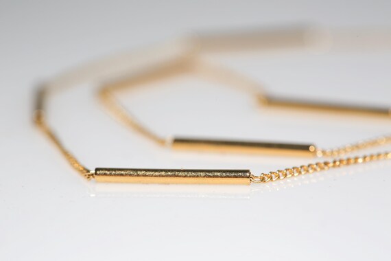 Vintage Bar Chain Necklace Gold Tone Simple Minim… - image 2