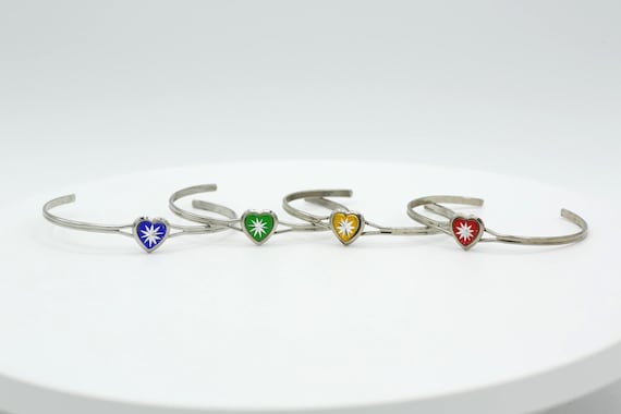 Vintage Silver Tone Heart Bangle: Colorful Starburst Cuff