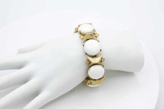 Vintage 1962 Sarah Coventry SNOW PRINCESS Bracelet, Gold Tone Rhinestone Bracelet, White Stone Cabochon bracelet, Mod Rare!