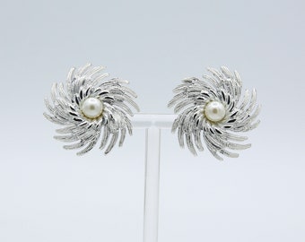 Vintage 1962 Sarah Coventry PINWHEEL Earrings Silver Tone Faux Pearl Clip On Rare!