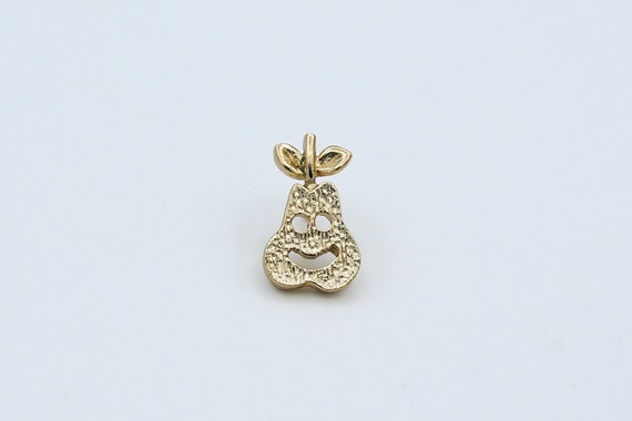 Vintage 1975 Sarah Coventry HAPPY PEAR Tac Pin Gold Tone RARE