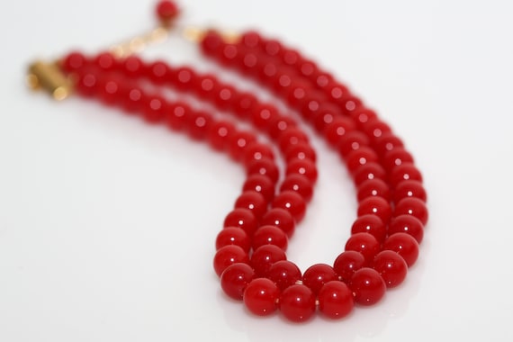 Vintage Double Strand Beaded Necklace in Red NOS Plastic Bead Necklace with Gold Tone Clasp Retro