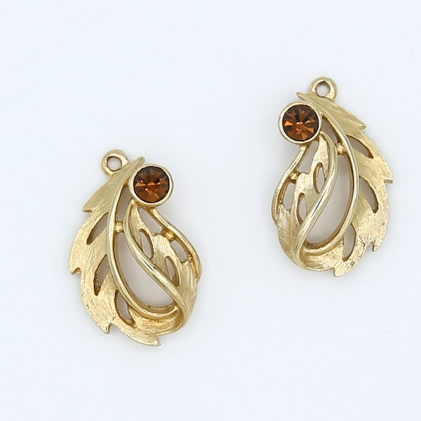 Vintage 1972 Sarah Coventry Canada Australia WILDWOOD Gold Tone Earrings Drops Leaf Rhinestone Rare