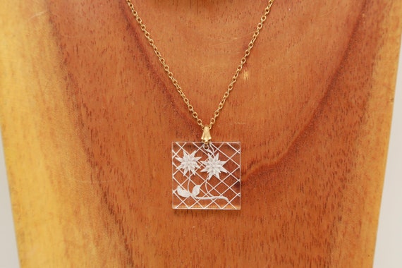 Vintage Reverse Carved Lucite Necklace