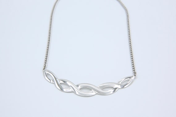 Vintage Sarah Coventry 1976 FASHION BRAID Choker Necklace Silver Tone Pendant Rare!