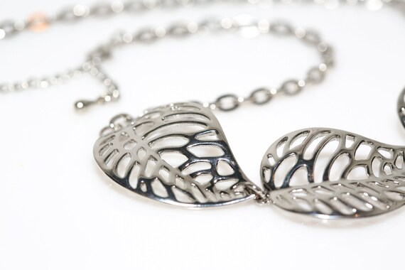 Vintage Leaf Statement Necklace Silver Tone Large… - image 2
