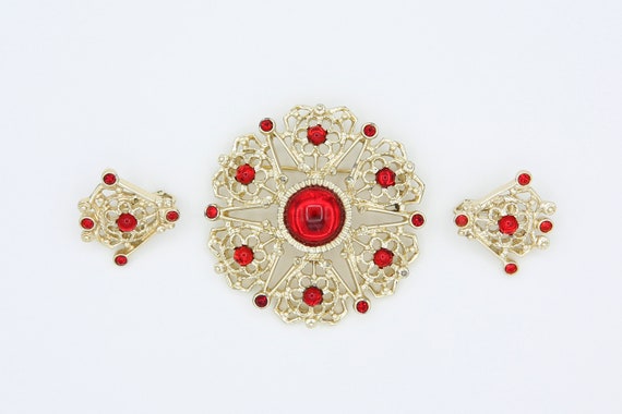 Vintage 1970 Sarah Coventry SERENADE Pin Brooch Earrings Clip-On Gold Tone Red Rhinestone Set Rare!