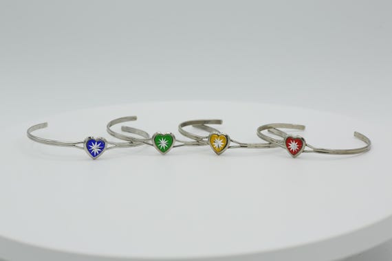 Vintage Silver Tone Heart Bangle: Colorful Starburst Cuff