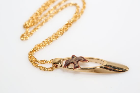 Vintage Enameled Dove Gold Tone Pendant Necklace NOS Peace Bird
