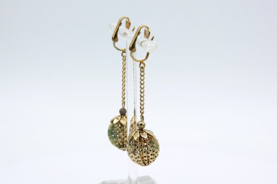 Vintage 1968 Sarah Coventry SAUCY SWINGERS Earrin… - image 4