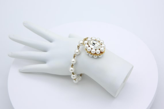 Vintage Lawrence VRBA Faux Pearl and Rhinestone Gold Tone Charm Bracelet RARE