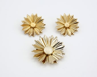 Vintage 1969 Sarah Coventry SUN FLOWER Clip Earrings Pin Brooch Gold Tone Sunflower Set Rare!