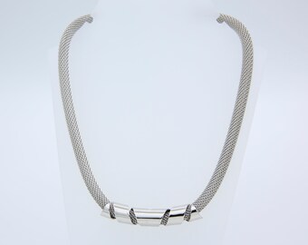 Vintage Sarah Coventry 1978 FIFTH AVENUE CHOKER Silver Tone Necklace Mesh Chain Rare!