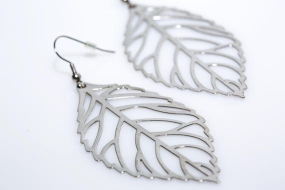 Vintage Open Leaf Earrings - Silver Tone Large NOS Dangle Drops