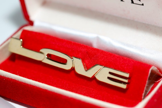 Vintage LOVE Gold Plated Tie Clip NOS In Original Box