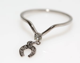 Lucky Horse Shoe Charm Ring