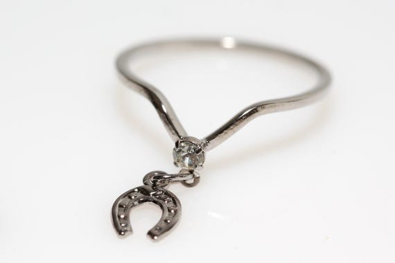 Vintage Lucky Horse Shoe Charm Ring Silver Tone Rhinestone NOS