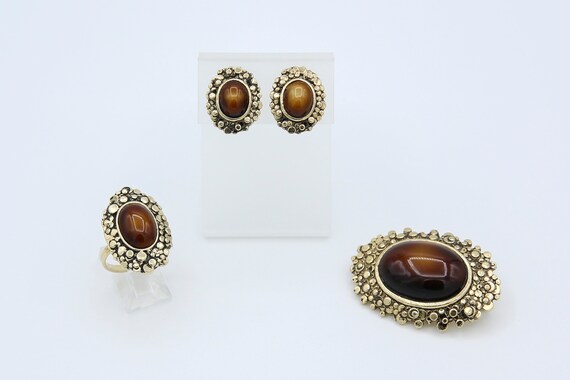 Vintage 1976 Sarah Coventry NORWEGIAN WOOD Clip On Earrings Pin Brooch Ring Brown Gold Tone G.B. Great Britain Set Rare!