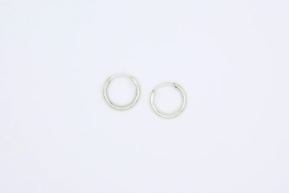 Vintage 925 Sterling Silver Hoop Earrings: 16mm Chunky Endless Hoops