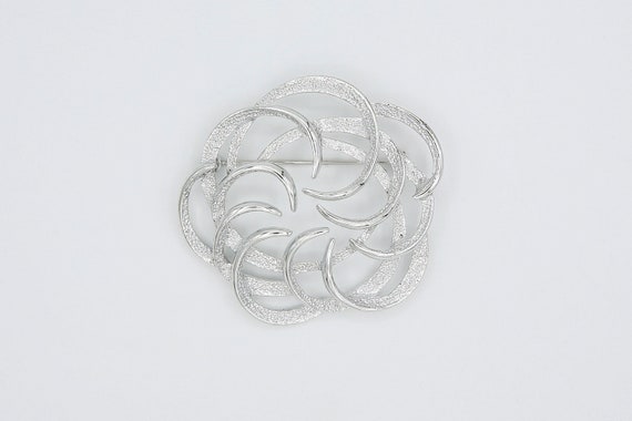 1967 Sarah Coventry "Tailored Swirl" Pin Brooch Silver Tone RARE Vintage 60s