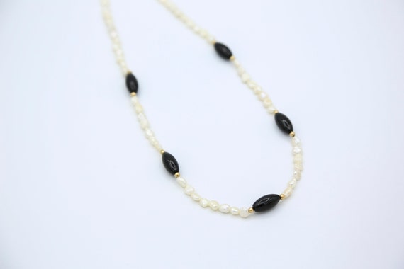 Vintage 14k Gold Pearl and Onyx Necklace Black White Estate Heirloom Jewelry