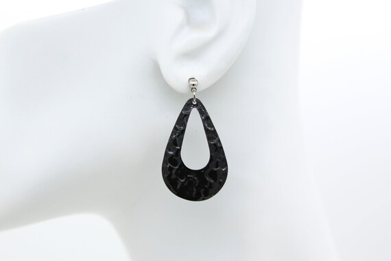Vintage Black Textured Teardrop Dangle Earrings NOS 1980s Enameled Metal Dangle Earrings
