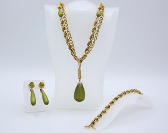 Vintage 1962 Sarah Coventry GOLDEN AVOCADO Necklace Bracelet Earrings Clip-On Green Gold Tone Set RARE