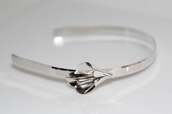 Vintage Art Deco Silver Tone Calla Lily Headband Hairband NOS Retro Floral Hair Piece Jewelry Wedding