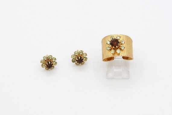 Vintage 1974 Sarah Coventry JONQUIL Pierced Earrings Ring Gold Tone Set Red Stone Rhinestone Adjustable Rare!